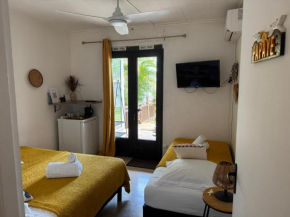 Ti kaz bo - Chambre Papaye chez l'habitant